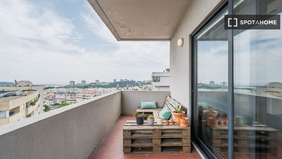 Double room Porto, 5 beds, 180m² — photo 6