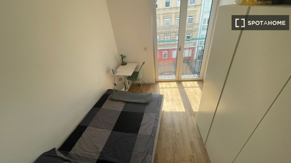 Apartment Berlin, 1 bed, 30m² — photo 1