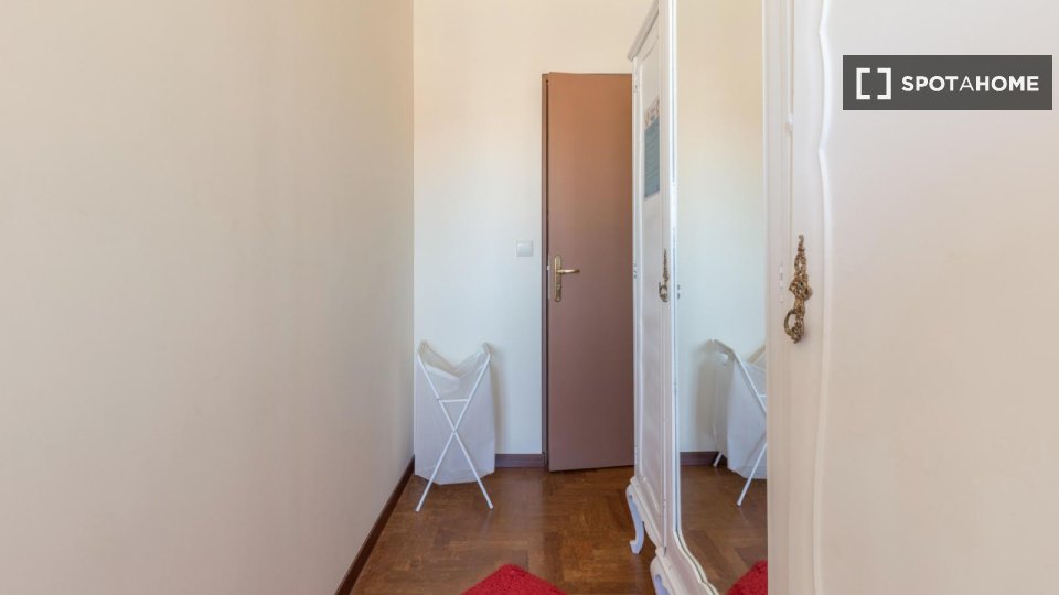 Double room Porto, 5 beds, 115m² — photo 9