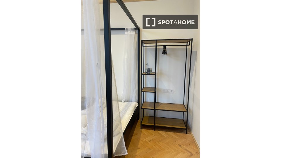 Apartment Budapest, 3 beds, 96m² — photo 46