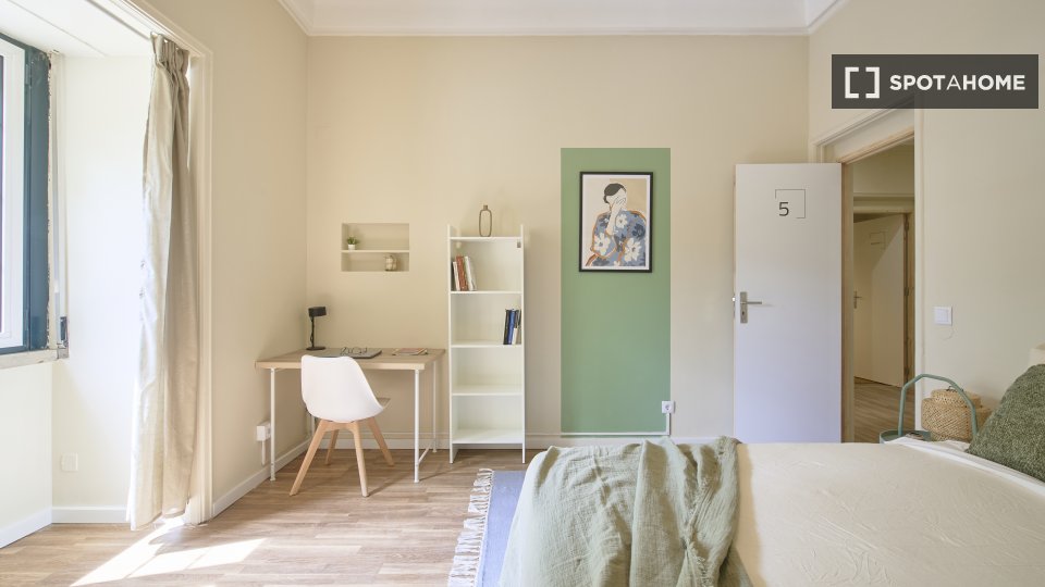 Double room Lisbon, 7 beds — photo 15