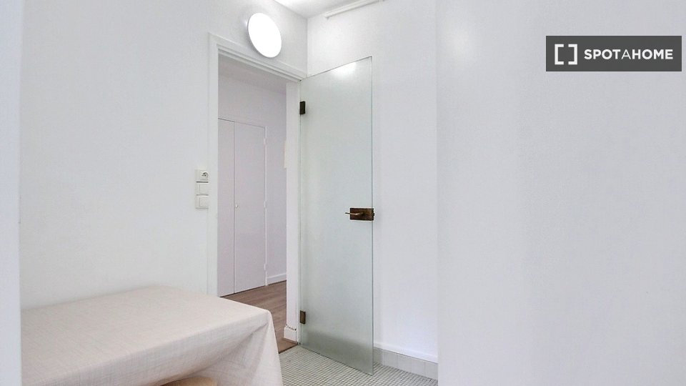 Apartment Paris, 1 bed, 80m² — photo 13