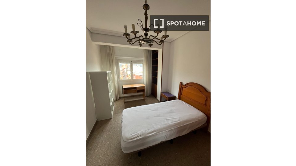 Double room Murcia, 4 beds, 160m² — photo 9