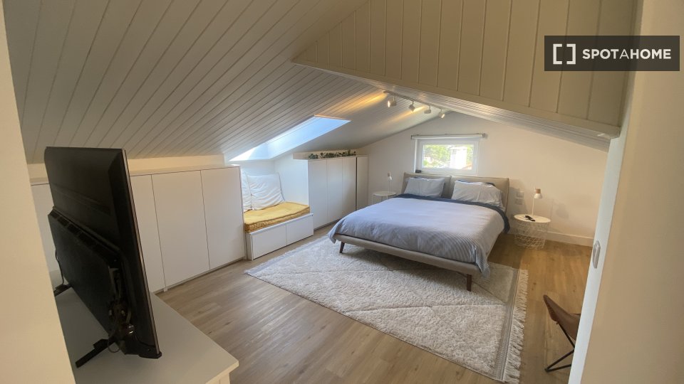 Apartment mono Lisbon, 45m² — photo 18