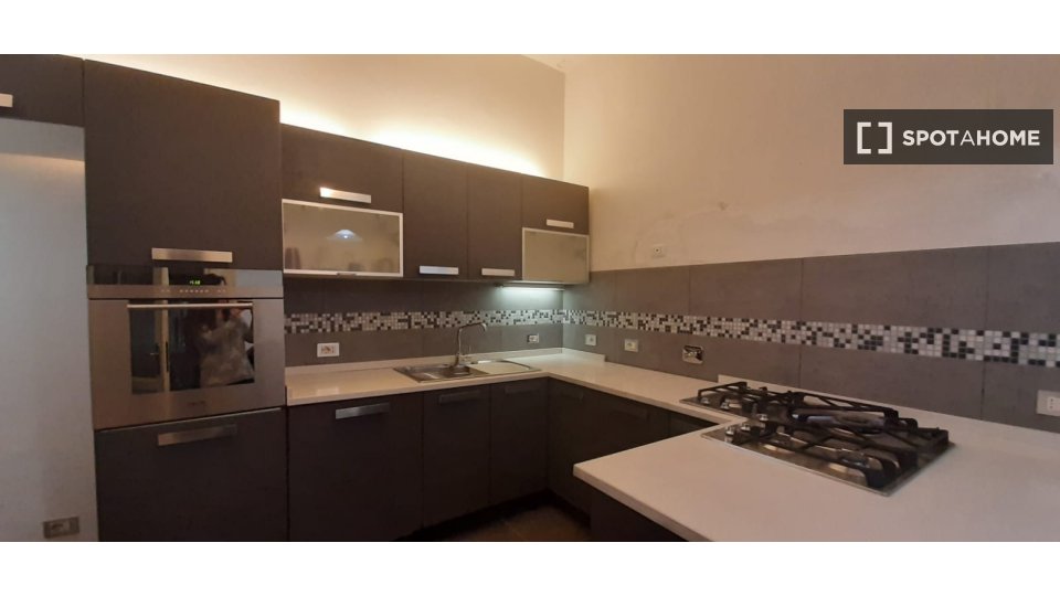 Double room Florence, 4 beds — photo 19