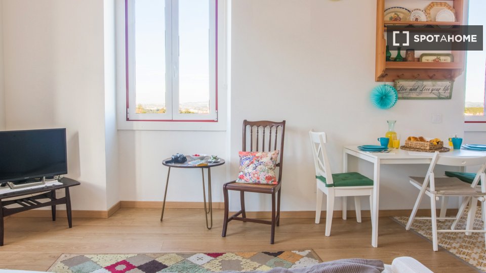 Apartment Lisbon, 2 beds — photo 13