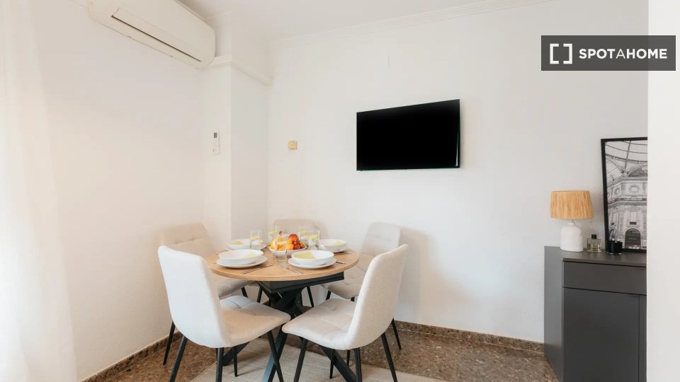 Double room Valencia, 4 beds — photo 14