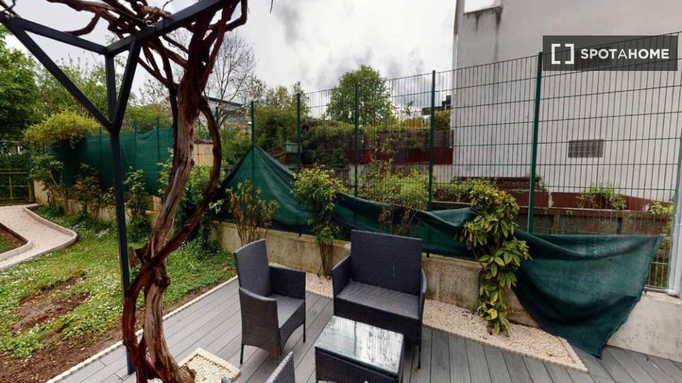 Double room Paris, 11 beds, 190m² — photo 13
