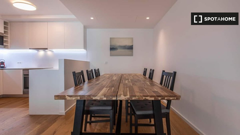Apartment Lisbon, 2 beds — photo 9