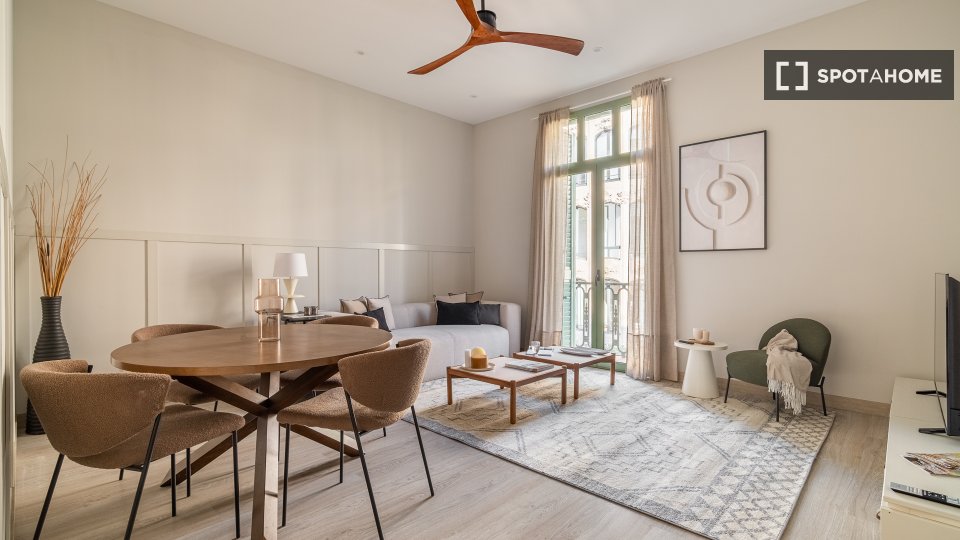 Apartment Barcelona, 2 beds, 75m² — photo 7