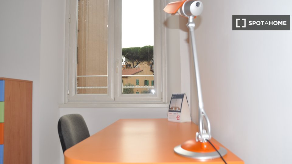 Double room Rome, 2 beds, 75m² — photo 2