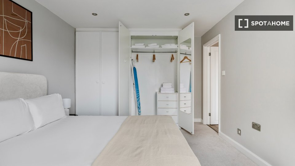 Apartment London, 2 beds — photo 5