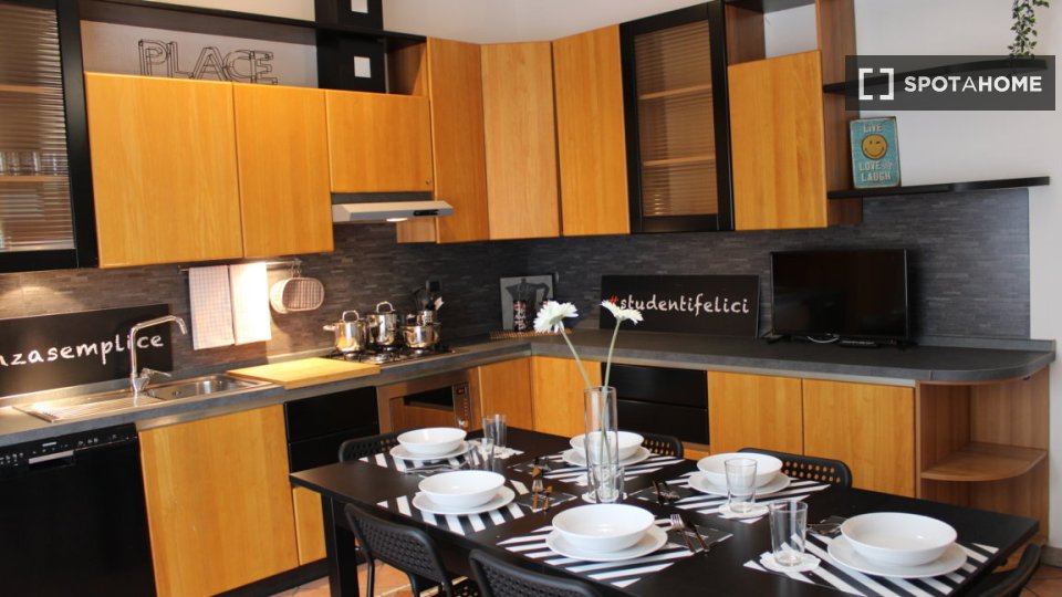 Double room Brescia, 6 beds — photo 3