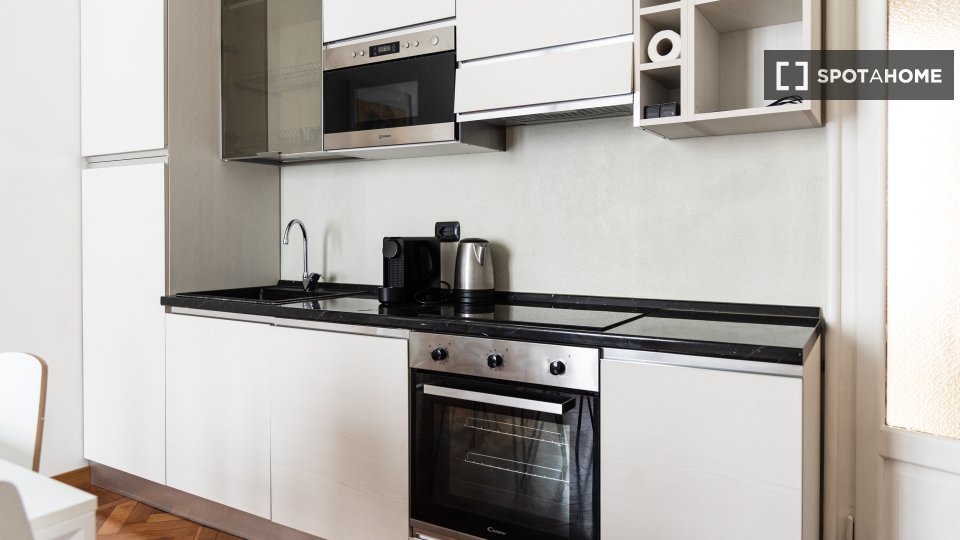 Apartment Milan, 2 beds, 65m² — photo 8