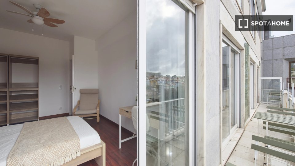 Double room Lisbon, 7 beds — photo 16