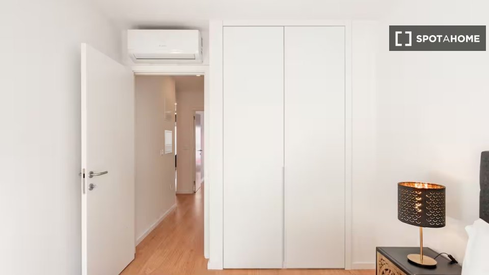 Apartment Porto, 2 beds, 63m² — photo 12