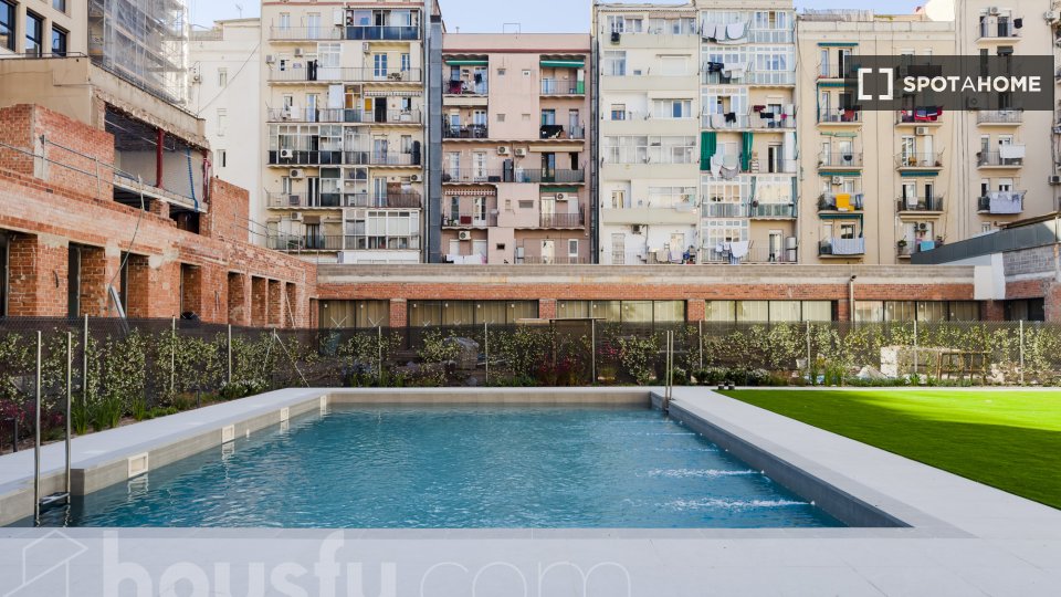 Apartment Barcelona, 3 beds, 109m² — photo 19