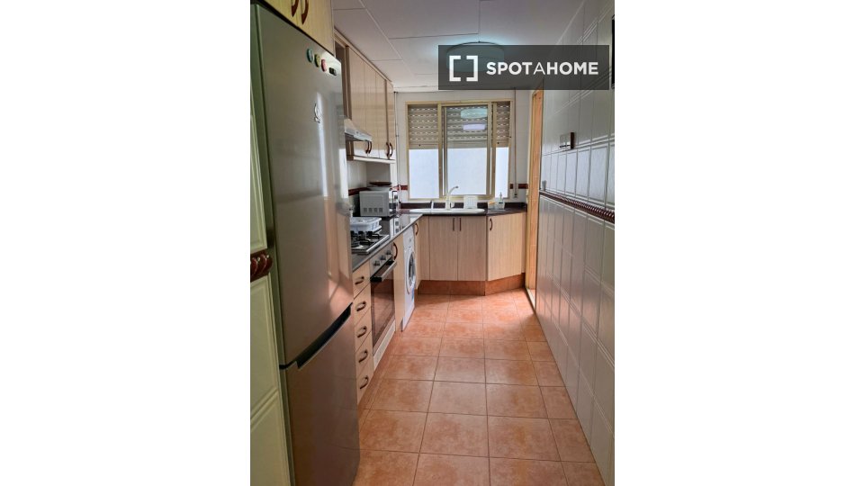 Apartment Valencia, 3 beds, 119m² — photo 9