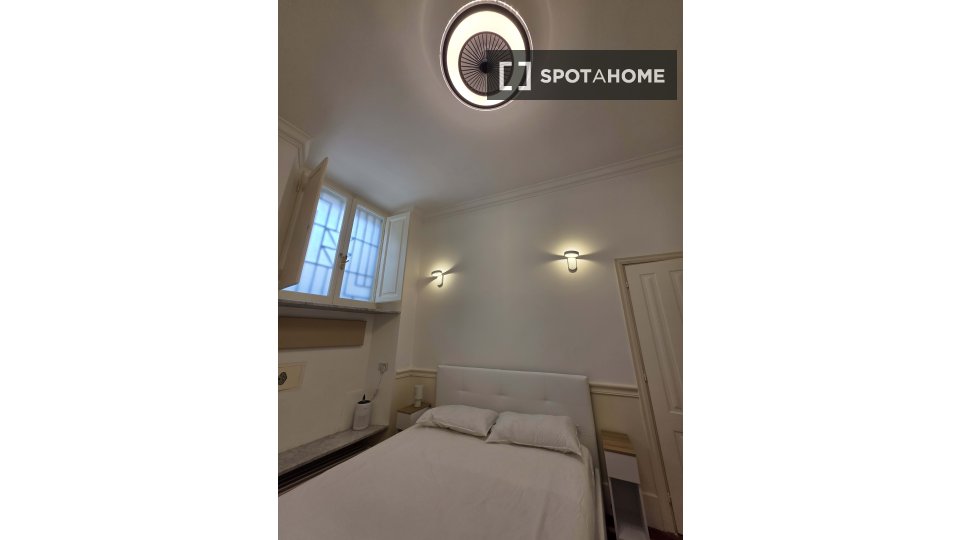 Double room Rome, 4 beds, 102m² — photo 19