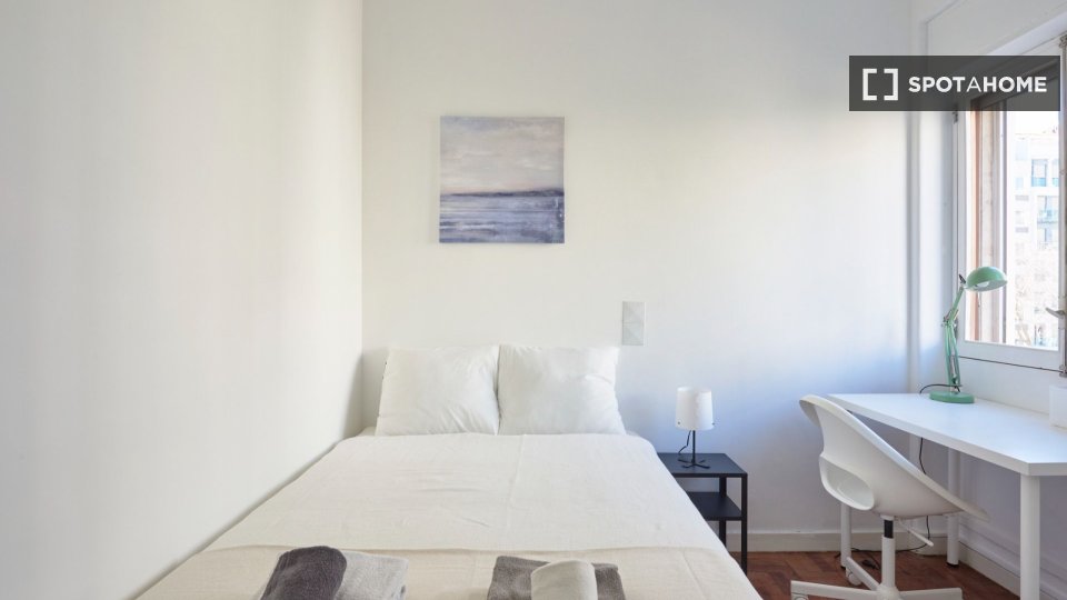 Double room Lisbon, 10 beds — photo 36