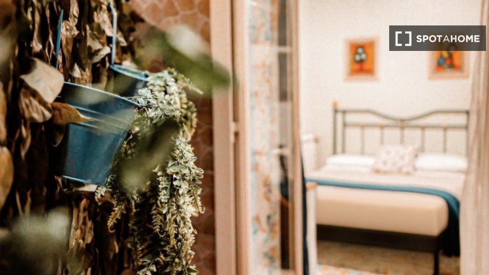 Double room Naples, 2 beds — photo 14