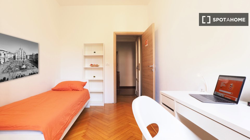 Double room Milan, 6 beds — photo 2