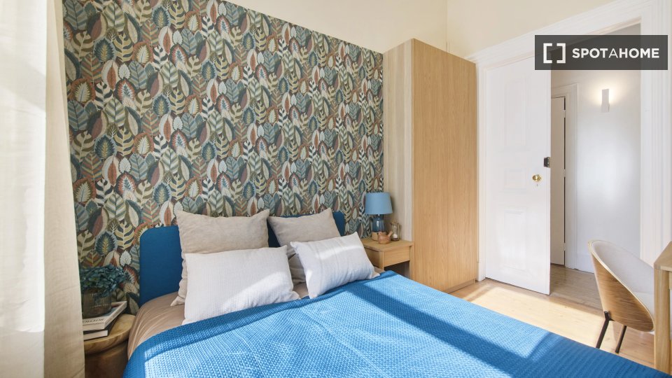 Double room Lisbon, 8 beds — photo 11