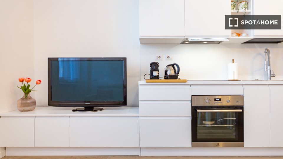 Apartment Milan, 1 bed — photo 12