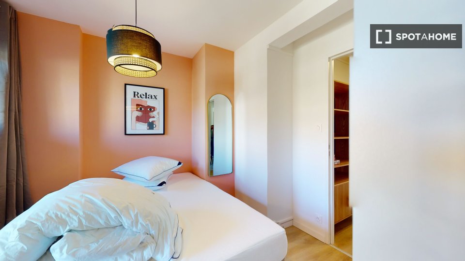 Double room Marseille, 9 beds — photo 11