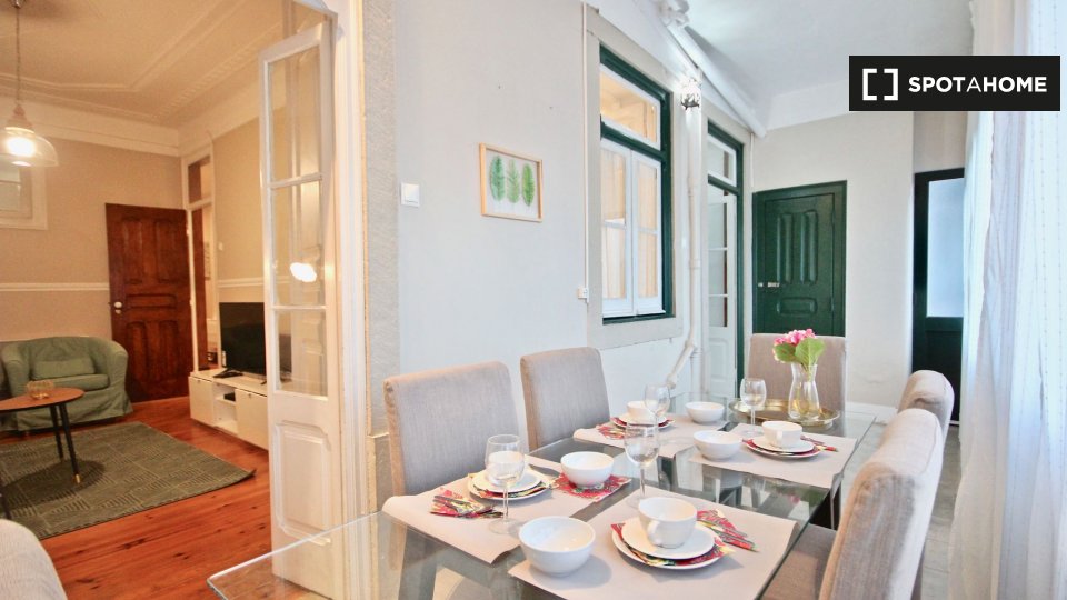 Apartment Lisbon, 4 beds — photo 7