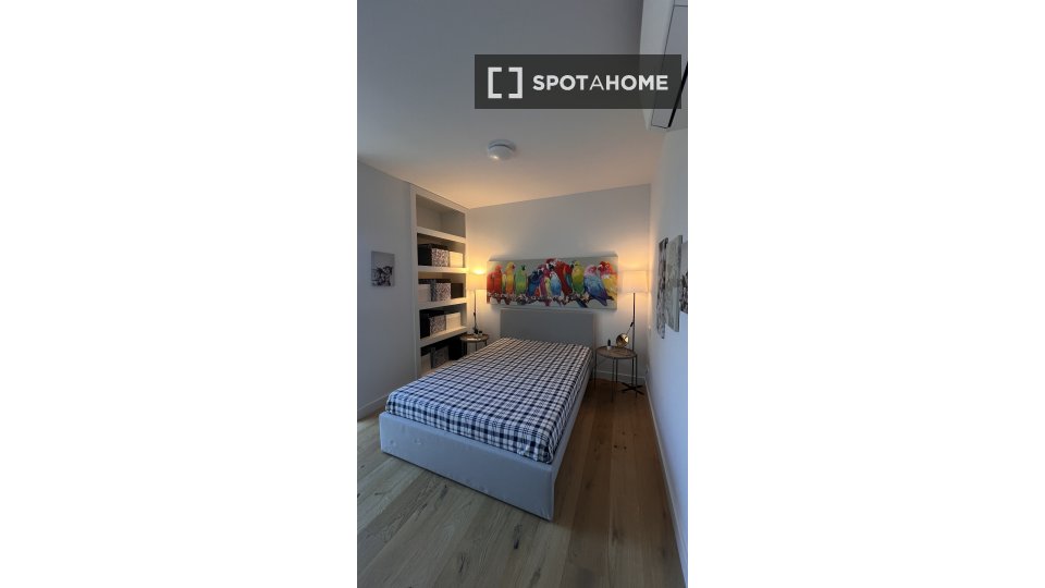 Apartment Lisbon, 2 beds, 108m² — photo 13