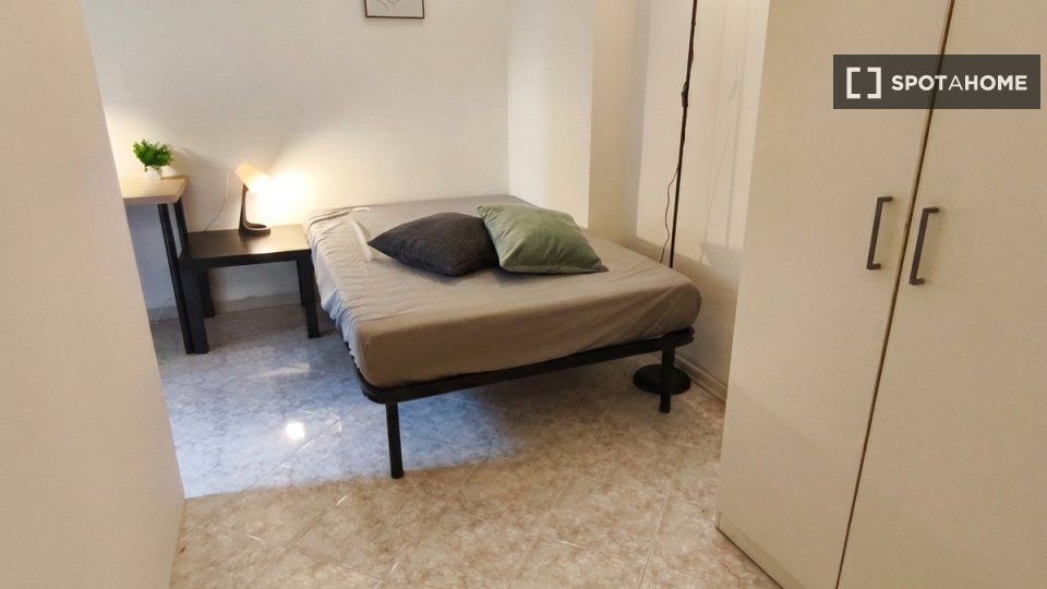 Double room Rome, 7 beds, 150m² — photo 40