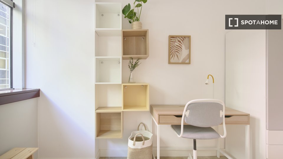 Double room Lisbon, 9 beds — photo 10