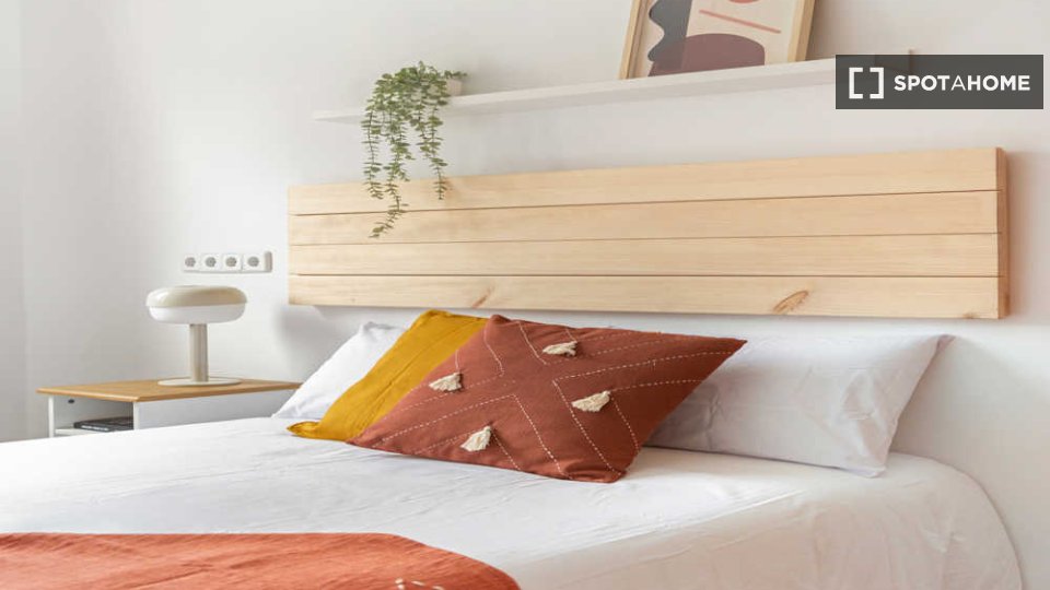 Double room Madrid, 6 beds — photo 34