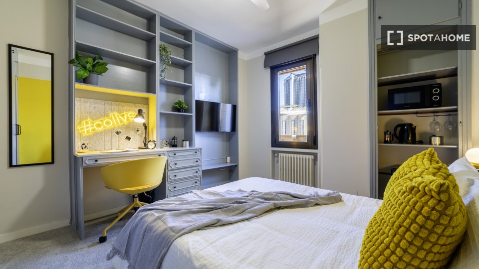Double room Madrid, 7 beds, 157m² — photo 12