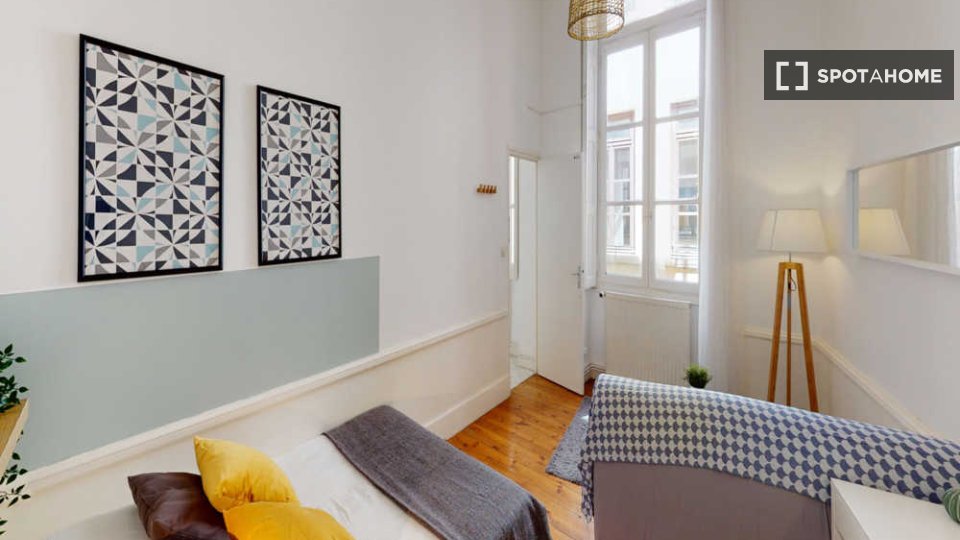 Double room Lyon, 4 beds, 90m² — photo 22