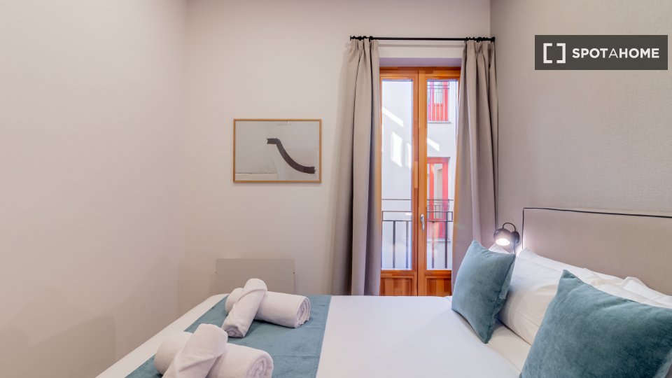 Apartment Madrid, 2 beds — photo 17