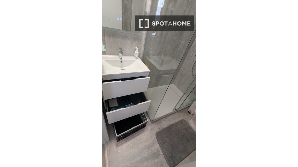 Apartment mono Madrid, 16m² — photo 15