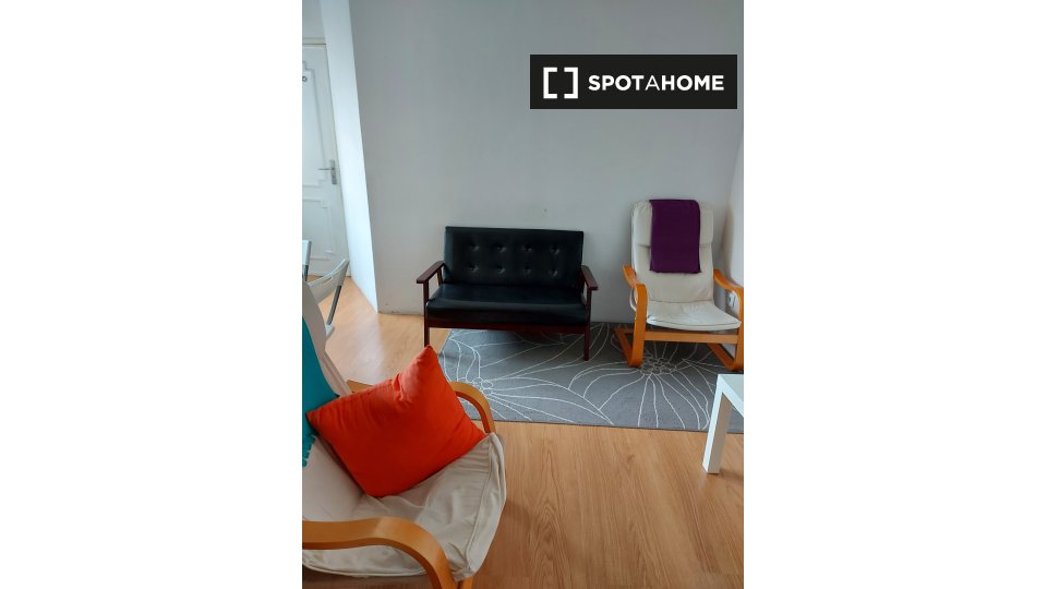 Double room Lisbon, 4 beds, 110m² — photo 5