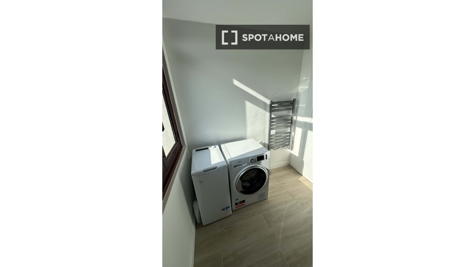 Double room Paris, 4 beds, 80m² — photo 6