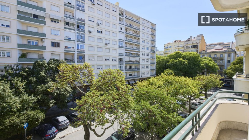 Double room Lisbon, 6 beds — photo 6