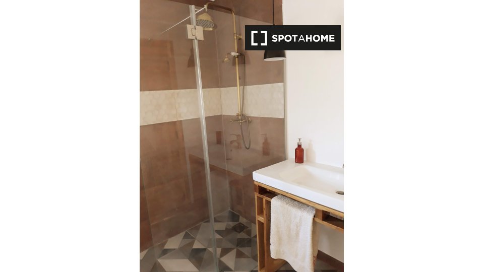 Apartment mono Lisbon, 50m² — photo 5
