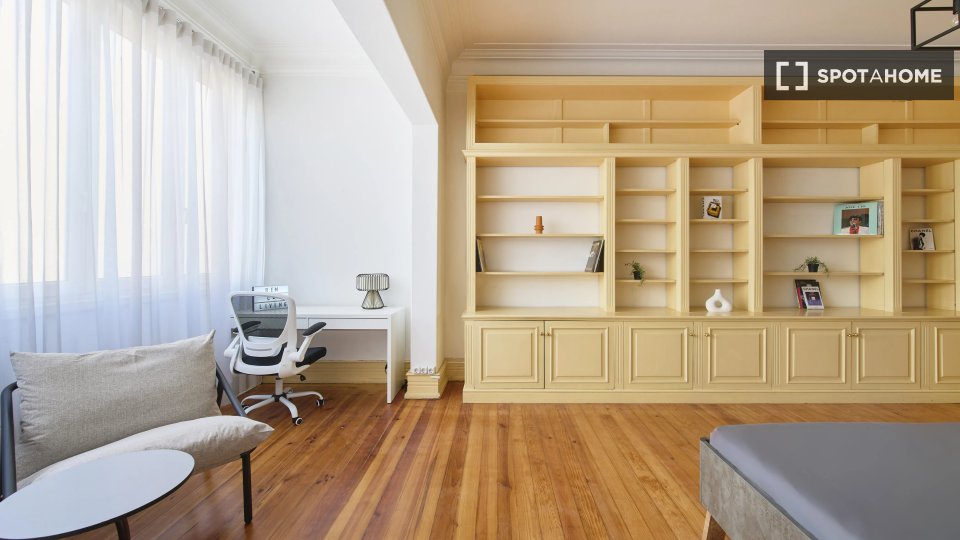 Double room Lisbon, 9 beds — photo 7