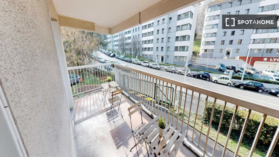 Double room Lyon, 4 beds, 100m² — photo 17