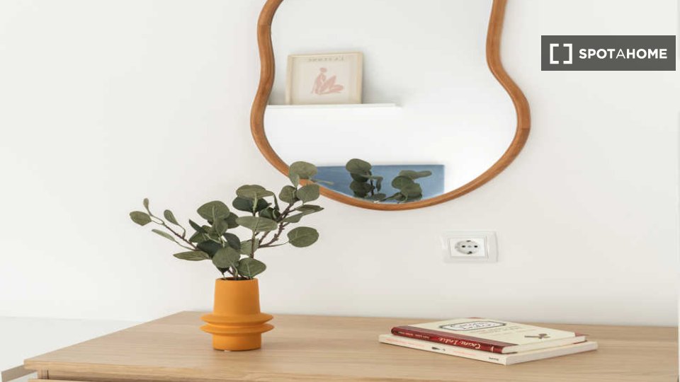 Double room Madrid, 12 beds — photo 36