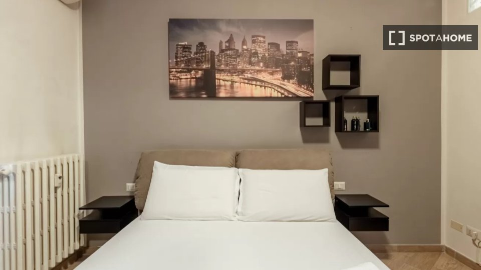 Apartment Milan, 1 bed — photo 5