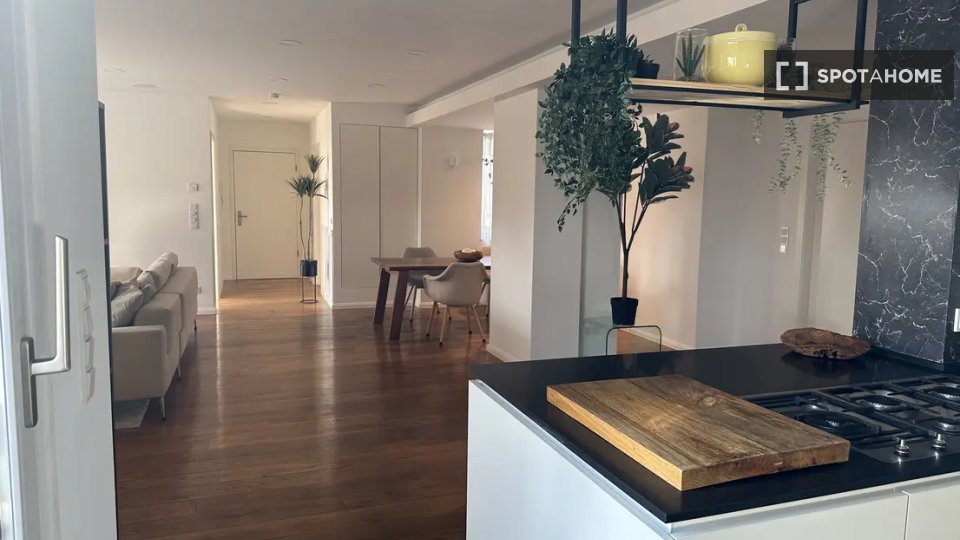 Apartment Berlin, 2 beds, 164m² — photo 1