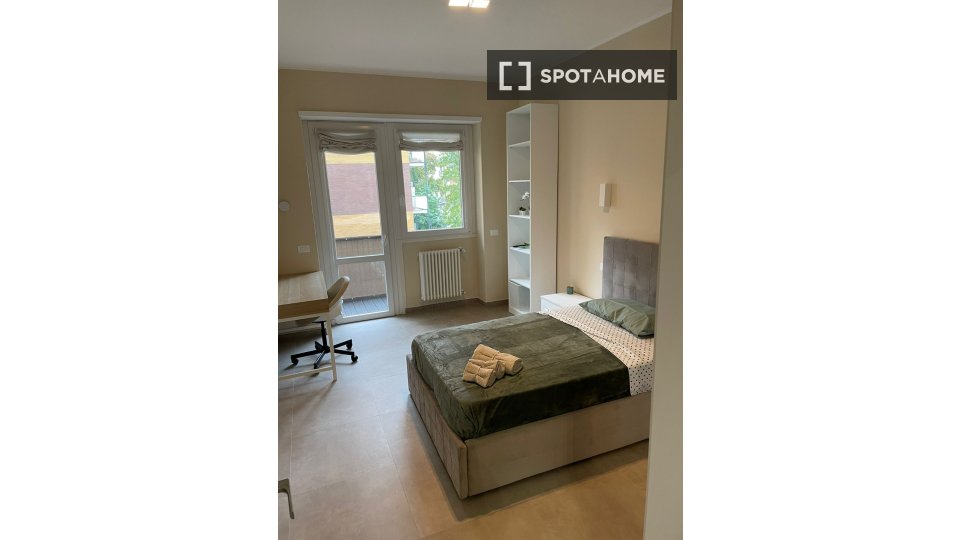 Double room Milan, 4 beds — photo 31