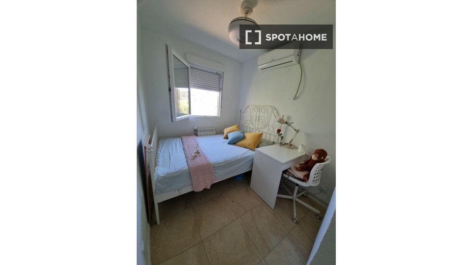 Chambre double Madrid, 2 chambres, 150m² — photo 5