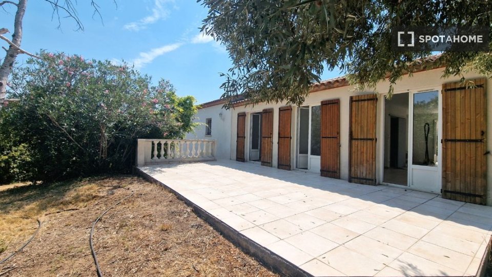 Apartment Montpellier, 2 beds, 76m² — photo 1